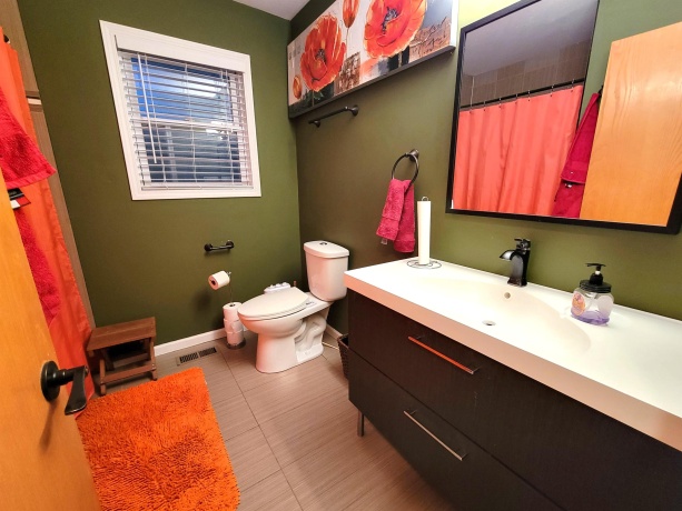 13 Birch Dr, Putnam, Illinois 61560, 3 Bedrooms Bedrooms, ,1 BathroomBathrooms,House,For Sale,Birch Dr,202603606