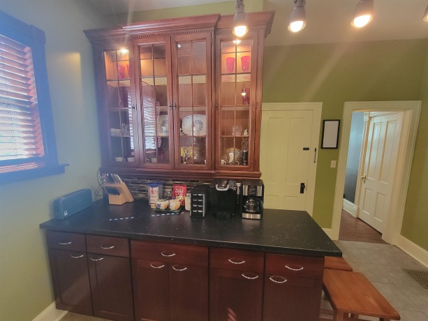 738 11th St, LaSalle, Illinois 61301, 4 Bedrooms Bedrooms, ,2 BathroomsBathrooms,House,For Sale,11th St,202603608
