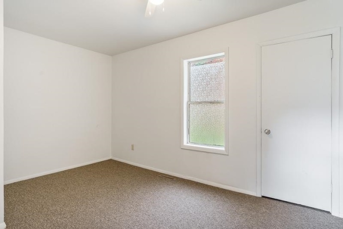 1803 8th, ROCKFORD, Illinois 61104, 3 Bedrooms Bedrooms, ,1 BathroomBathrooms,House,For Sale,8th,202603609
