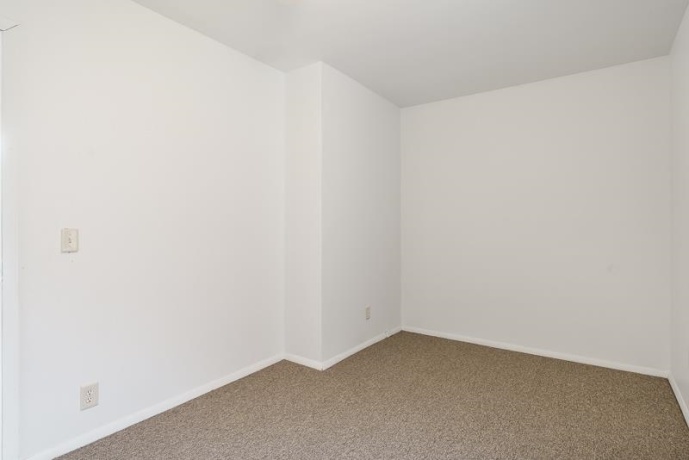 1803 8th, ROCKFORD, Illinois 61104, 3 Bedrooms Bedrooms, ,1 BathroomBathrooms,House,For Sale,8th,202603609