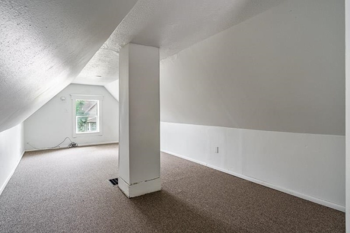 1803 8th, ROCKFORD, Illinois 61104, 3 Bedrooms Bedrooms, ,1 BathroomBathrooms,House,For Sale,8th,202603609