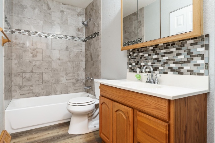 4405 Clover Crest, ROCKFORD, Illinois 61109, 4 Bedrooms Bedrooms, ,1 BathroomBathrooms,House,For Sale,Clover Crest,202603610