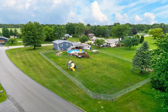 11515 Cedarbrook, ROSCOE, Illinois 61073, 5 Bedrooms Bedrooms, ,2 BathroomsBathrooms,House,For Sale,Cedarbrook,202603605