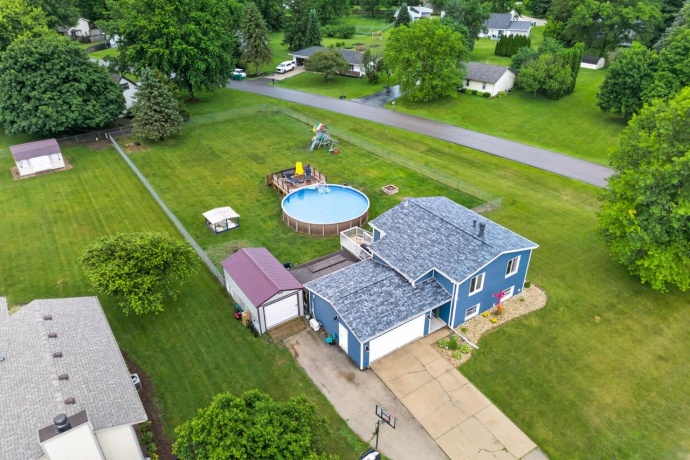 11515 Cedarbrook, ROSCOE, Illinois 61073, 5 Bedrooms Bedrooms, ,2 BathroomsBathrooms,House,For Sale,Cedarbrook,202603605