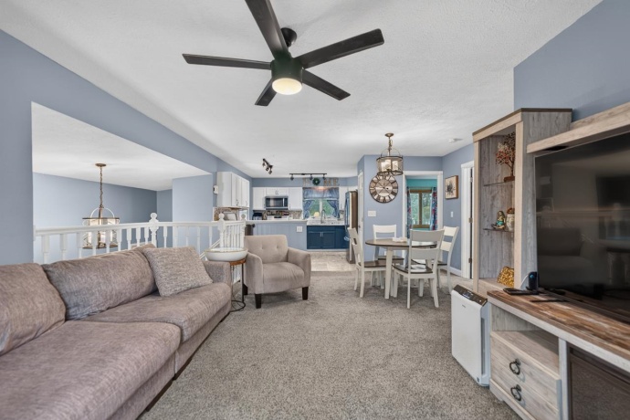 11515 Cedarbrook, ROSCOE, Illinois 61073, 5 Bedrooms Bedrooms, ,2 BathroomsBathrooms,House,For Sale,Cedarbrook,202603605