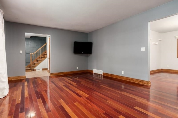 5329 Dallas, ROCKFORD, Illinois 61109, 5 Bedrooms Bedrooms, ,3 BathroomsBathrooms,House,For Sale,Dallas,202603616