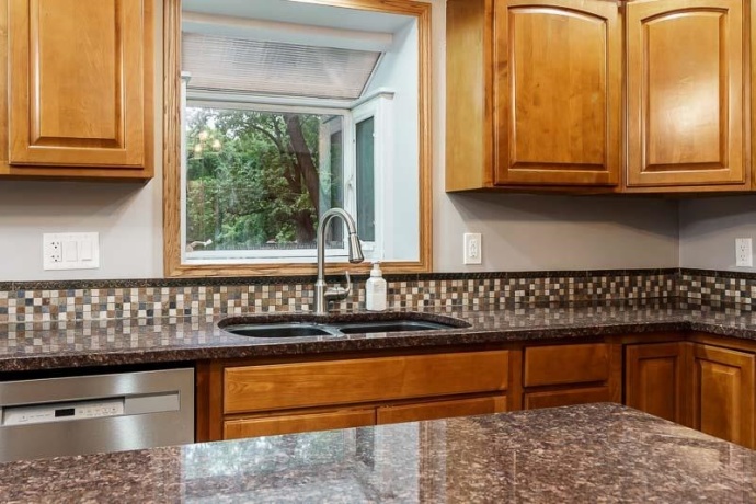 5329 Dallas, ROCKFORD, Illinois 61109, 5 Bedrooms Bedrooms, ,3 BathroomsBathrooms,House,For Sale,Dallas,202603616