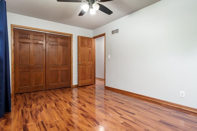 5329 Dallas, ROCKFORD, Illinois 61109, 5 Bedrooms Bedrooms, ,3 BathroomsBathrooms,House,For Sale,Dallas,202603616