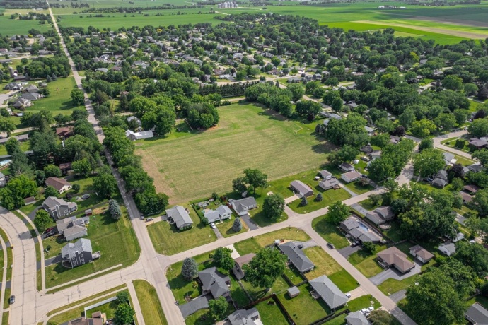701 Mallard, WINNEBAGO, Illinois 61088, 4 Bedrooms Bedrooms, ,3 BathroomsBathrooms,House,For Sale,Mallard,202603619
