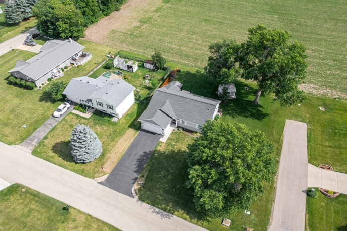 701 Mallard, WINNEBAGO, Illinois 61088, 4 Bedrooms Bedrooms, ,3 BathroomsBathrooms,House,For Sale,Mallard,202603619