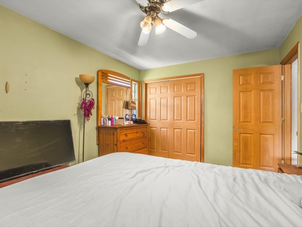 219 Walter, ELGIN, Illinois 60123, 3 Bedrooms Bedrooms, ,2 BathroomsBathrooms,House,For Sale,Walter,202603620