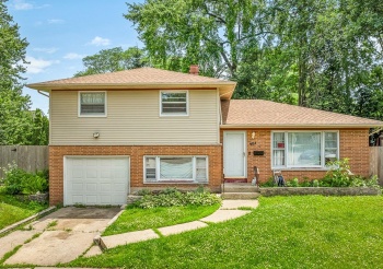 219 Walter, ELGIN, Illinois 60123, 3 Bedrooms Bedrooms, ,2 BathroomsBathrooms,House,For Sale,Walter,202603620