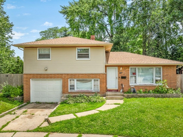 219 Walter, ELGIN, Illinois 60123, 3 Bedrooms Bedrooms, ,2 BathroomsBathrooms,House,For Sale,Walter,202603620