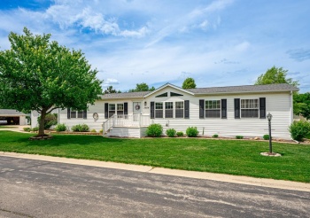 5604 IRVING, MACHESNEY PARK, Illinois 61115, 3 Bedrooms Bedrooms, ,2 BathroomsBathrooms,House,For Sale,IRVING,202603621