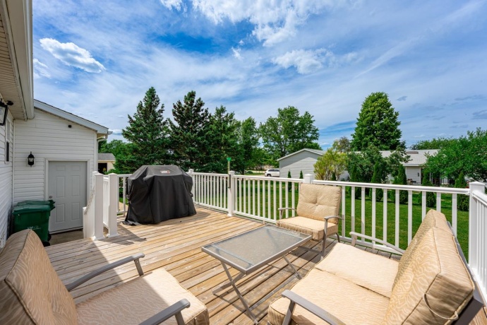5604 IRVING, MACHESNEY PARK, Illinois 61115, 3 Bedrooms Bedrooms, ,2 BathroomsBathrooms,House,For Sale,IRVING,202603621