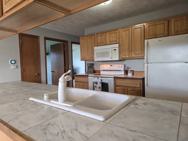 7716 Creek Bend, ROCKFORD, Illinois 61114, 2 Bedrooms Bedrooms, ,2 BathroomsBathrooms,Condominium,For Sale,Creek Bend,202603623