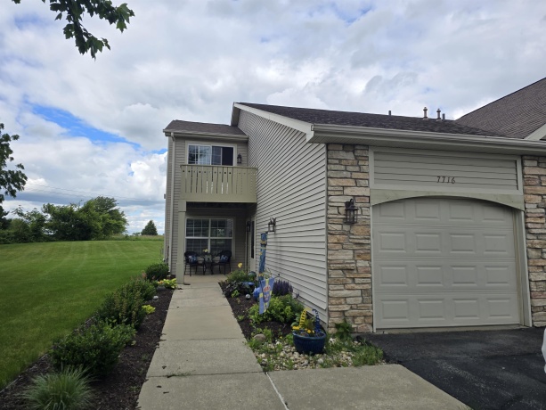7716 Creek Bend, ROCKFORD, Illinois 61114, 2 Bedrooms Bedrooms, ,2 BathroomsBathrooms,Condominium,For Sale,Creek Bend,202603623