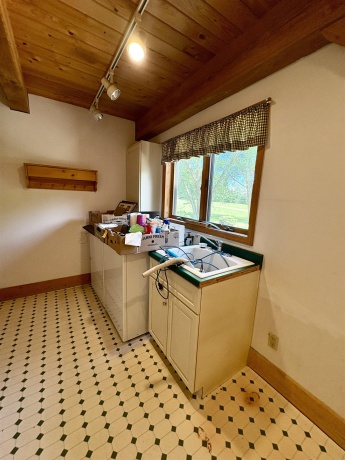 821 Bernal, SPRING VALLEY, Illinois 61362, 3 Bedrooms Bedrooms, ,3 BathroomsBathrooms,House,For Sale,Bernal,202603439