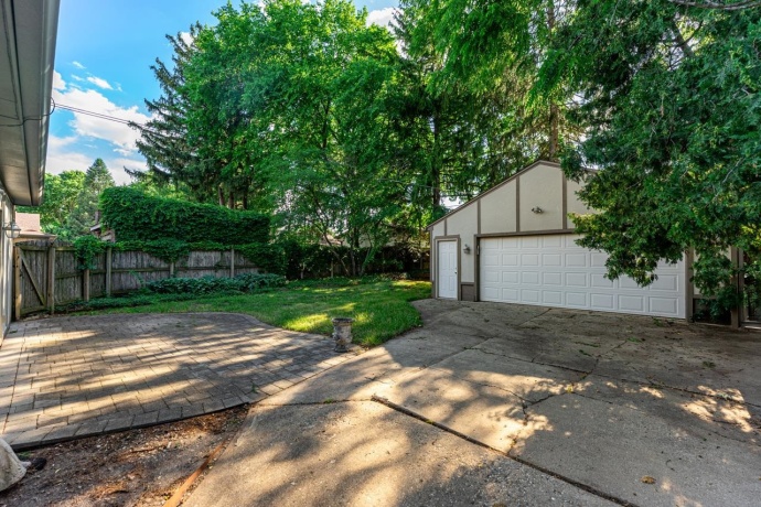 208 ROBERT, ROCKFORD, Illinois 61107, 3 Bedrooms Bedrooms, ,2 BathroomsBathrooms,House,For Sale,ROBERT,202603622