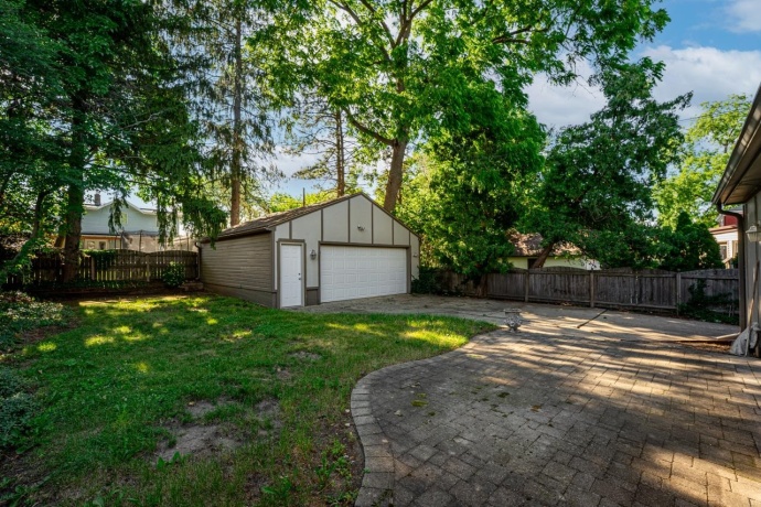 208 ROBERT, ROCKFORD, Illinois 61107, 3 Bedrooms Bedrooms, ,2 BathroomsBathrooms,House,For Sale,ROBERT,202603622