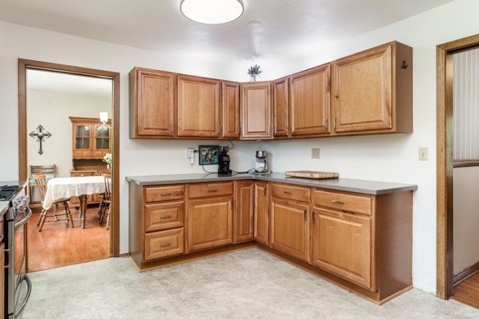3803 Hemlock, ROCKFORD, Illinois 61107, 3 Bedrooms Bedrooms, ,1 BathroomBathrooms,House,For Sale,Hemlock,202603625