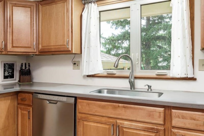 3803 Hemlock, ROCKFORD, Illinois 61107, 3 Bedrooms Bedrooms, ,1 BathroomBathrooms,House,For Sale,Hemlock,202603625
