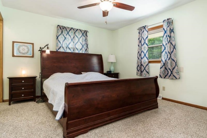 3803 Hemlock, ROCKFORD, Illinois 61107, 3 Bedrooms Bedrooms, ,1 BathroomBathrooms,House,For Sale,Hemlock,202603625