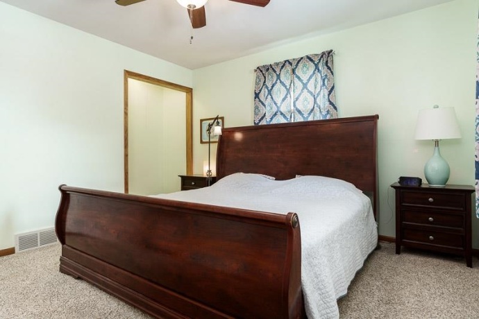 3803 Hemlock, ROCKFORD, Illinois 61107, 3 Bedrooms Bedrooms, ,1 BathroomBathrooms,House,For Sale,Hemlock,202603625