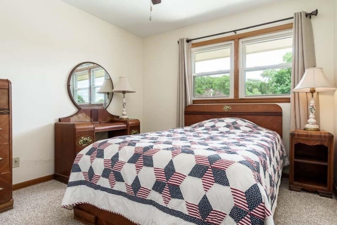 3803 Hemlock, ROCKFORD, Illinois 61107, 3 Bedrooms Bedrooms, ,1 BathroomBathrooms,House,For Sale,Hemlock,202603625