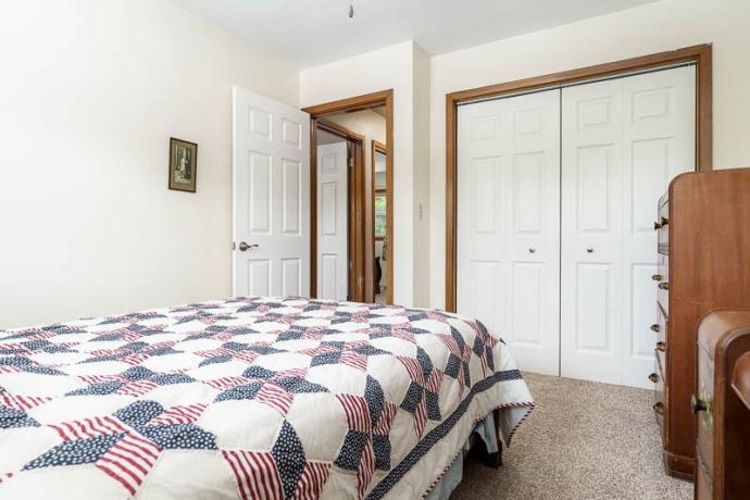 3803 Hemlock, ROCKFORD, Illinois 61107, 3 Bedrooms Bedrooms, ,1 BathroomBathrooms,House,For Sale,Hemlock,202603625