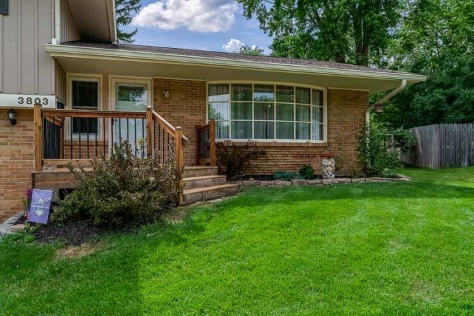 3803 Hemlock, ROCKFORD, Illinois 61107, 3 Bedrooms Bedrooms, ,1 BathroomBathrooms,House,For Sale,Hemlock,202603625