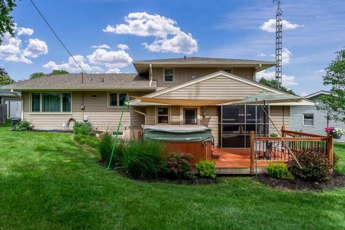 3803 Hemlock, ROCKFORD, Illinois 61107, 3 Bedrooms Bedrooms, ,1 BathroomBathrooms,House,For Sale,Hemlock,202603625