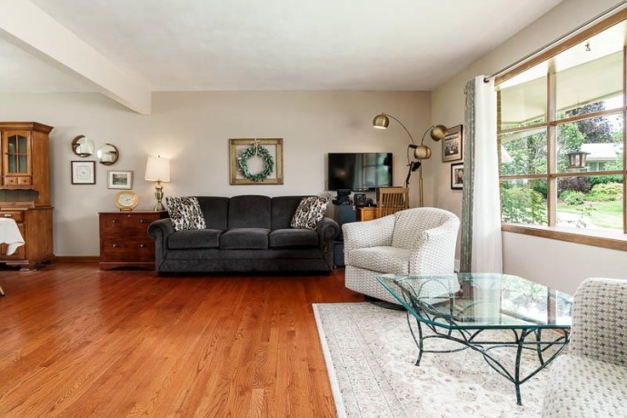 3803 Hemlock, ROCKFORD, Illinois 61107, 3 Bedrooms Bedrooms, ,1 BathroomBathrooms,House,For Sale,Hemlock,202603625