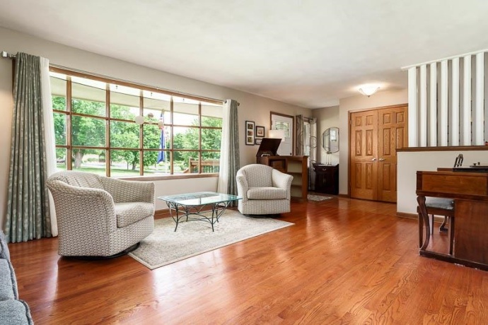 3803 Hemlock, ROCKFORD, Illinois 61107, 3 Bedrooms Bedrooms, ,1 BathroomBathrooms,House,For Sale,Hemlock,202603625