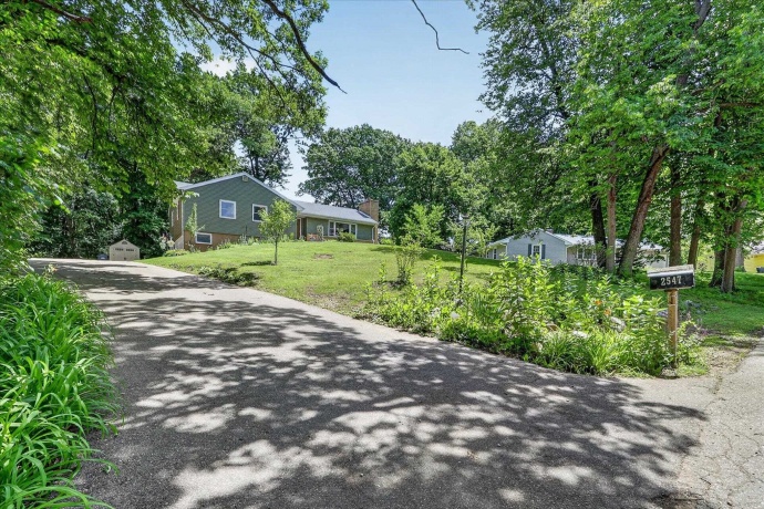 2547 Florence, BELOIT, Wisconsin 53511, 3 Bedrooms Bedrooms, ,2 BathroomsBathrooms,House,For Sale,Florence,202603628