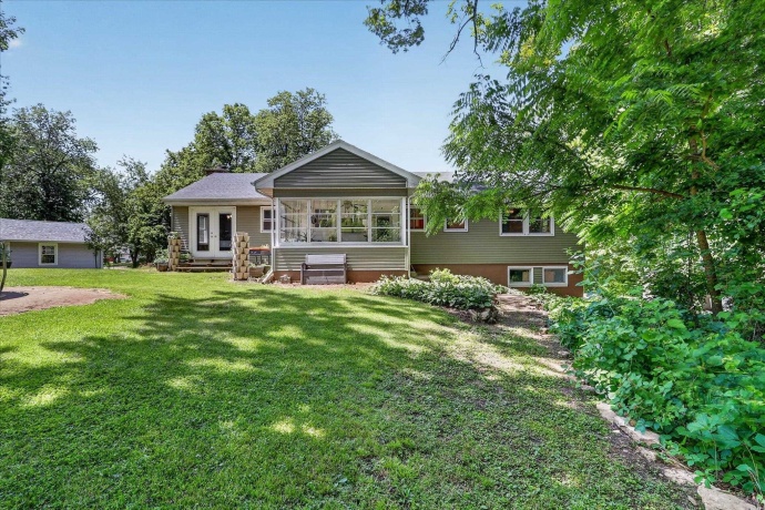 2547 Florence, BELOIT, Wisconsin 53511, 3 Bedrooms Bedrooms, ,2 BathroomsBathrooms,House,For Sale,Florence,202603628