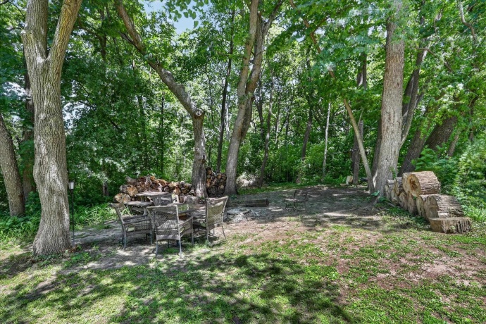 2547 Florence, BELOIT, Wisconsin 53511, 3 Bedrooms Bedrooms, ,2 BathroomsBathrooms,House,For Sale,Florence,202603628