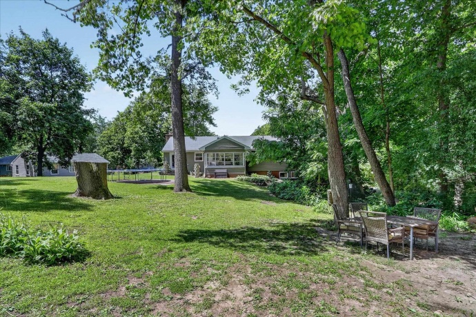 2547 Florence, BELOIT, Wisconsin 53511, 3 Bedrooms Bedrooms, ,2 BathroomsBathrooms,House,For Sale,Florence,202603628