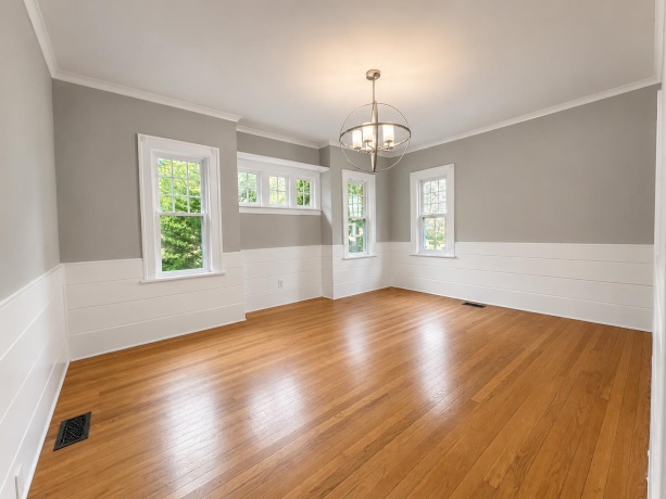 325 Camlin avenue, ROCKFORD, Illinois 61103, 3 Bedrooms Bedrooms, ,2 BathroomsBathrooms,House,For Sale,Camlin avenue,202603632