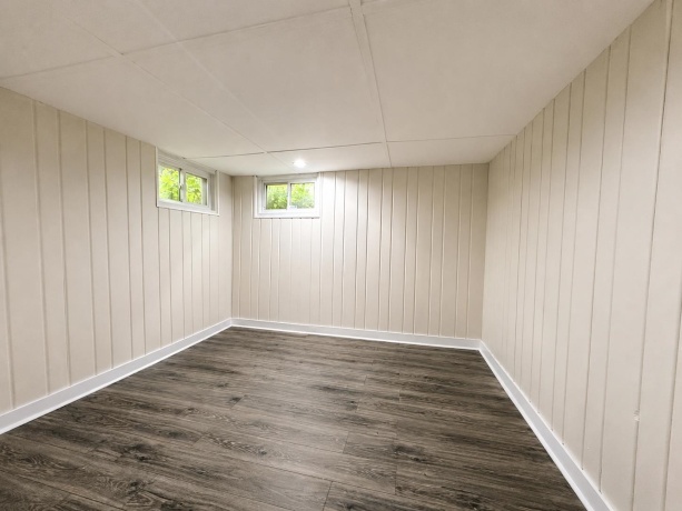 325 Camlin avenue, ROCKFORD, Illinois 61103, 3 Bedrooms Bedrooms, ,2 BathroomsBathrooms,House,For Sale,Camlin avenue,202603632