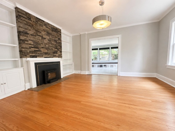 325 Camlin avenue, ROCKFORD, Illinois 61103, 3 Bedrooms Bedrooms, ,2 BathroomsBathrooms,House,For Sale,Camlin avenue,202603632
