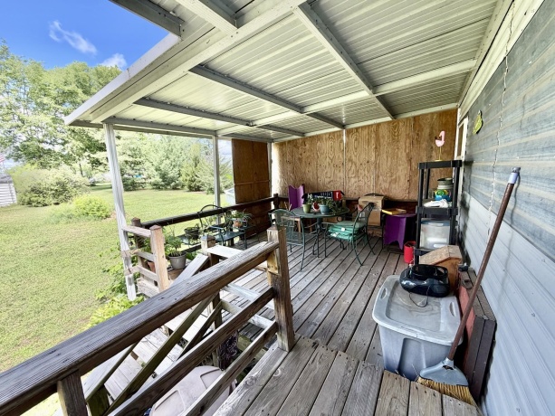 5172 Locust, THOMSON, Illinois 61285, 1 Bedroom Bedrooms, ,2 BathroomsBathrooms,House,For Sale,Locust,202603633