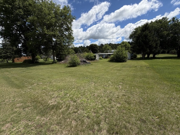 5172 Locust, THOMSON, Illinois 61285, 1 Bedroom Bedrooms, ,2 BathroomsBathrooms,House,For Sale,Locust,202603633