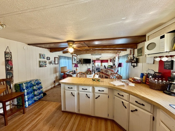 5172 Locust, THOMSON, Illinois 61285, 1 Bedroom Bedrooms, ,2 BathroomsBathrooms,House,For Sale,Locust,202603633