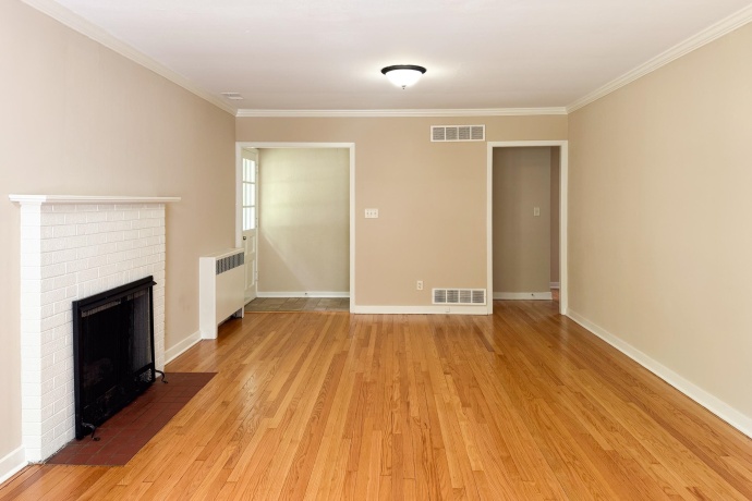 2610 Pelham, ROCKFORD, Illinois 61107, 3 Bedrooms Bedrooms, ,2 BathroomsBathrooms,House,For Sale,Pelham,202603638