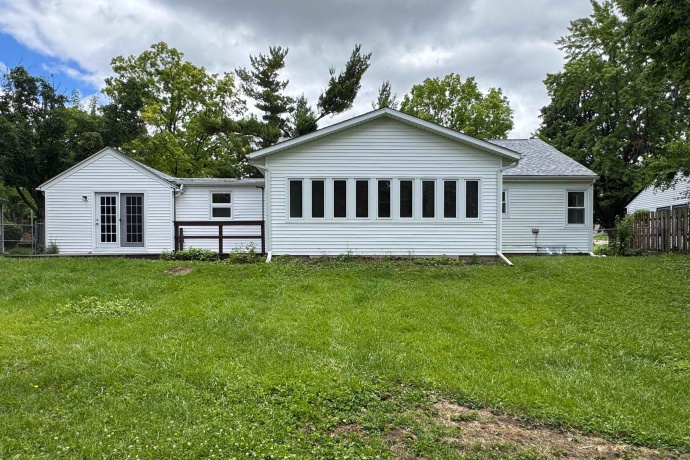 2610 Pelham, ROCKFORD, Illinois 61107, 3 Bedrooms Bedrooms, ,2 BathroomsBathrooms,House,For Sale,Pelham,202603638