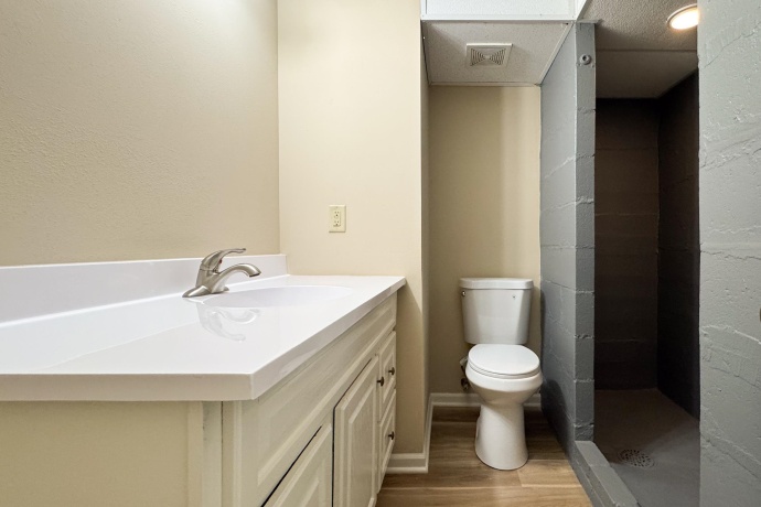2610 Pelham, ROCKFORD, Illinois 61107, 3 Bedrooms Bedrooms, ,2 BathroomsBathrooms,House,For Sale,Pelham,202603638