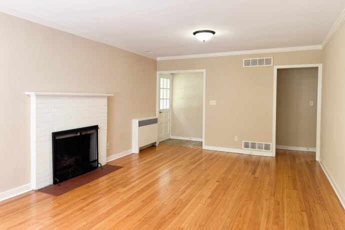 2610 Pelham, ROCKFORD, Illinois 61107, 3 Bedrooms Bedrooms, ,2 BathroomsBathrooms,House,For Sale,Pelham,202603638