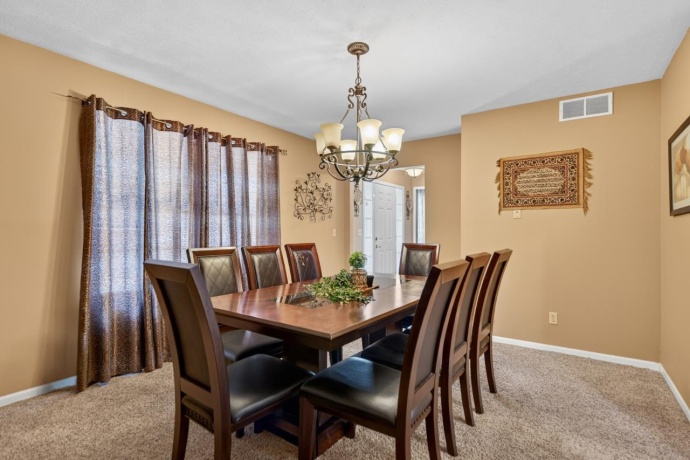 1505 Conlin, BELVIDERE, Illinois 61008, 4 Bedrooms Bedrooms, ,2 BathroomsBathrooms,House,For Sale,Conlin,202603640