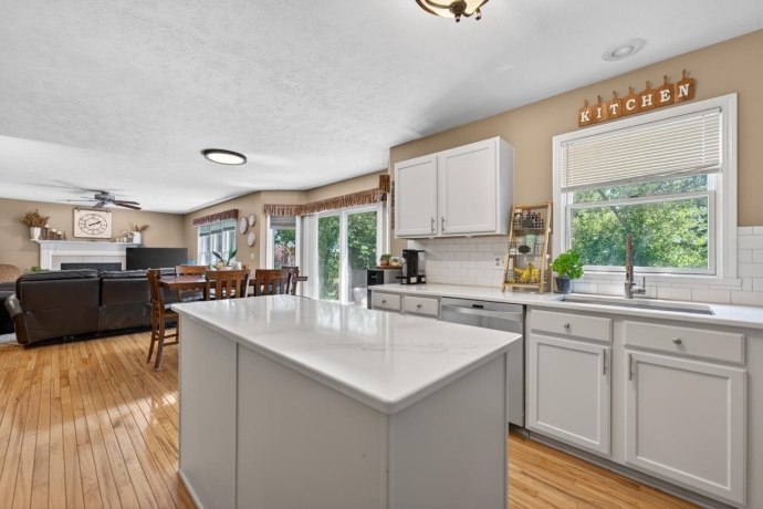 1505 Conlin, BELVIDERE, Illinois 61008, 4 Bedrooms Bedrooms, ,2 BathroomsBathrooms,House,For Sale,Conlin,202603640